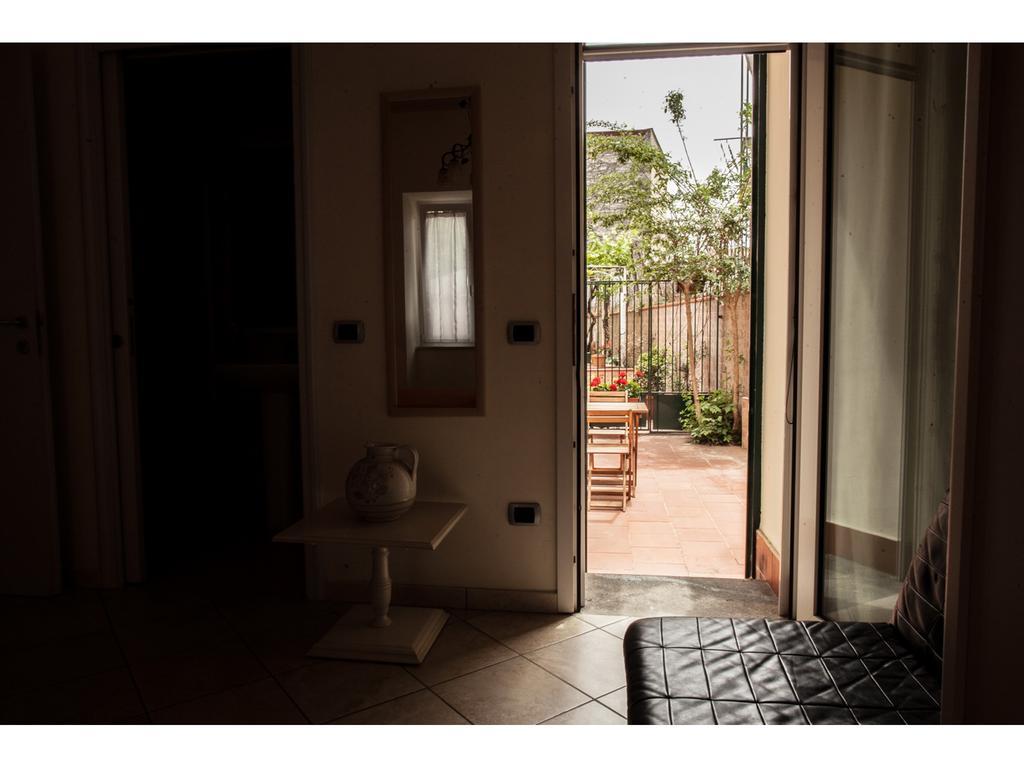 Casa Vacanze Il Gatto Rosso Trecase ห้อง รูปภาพ