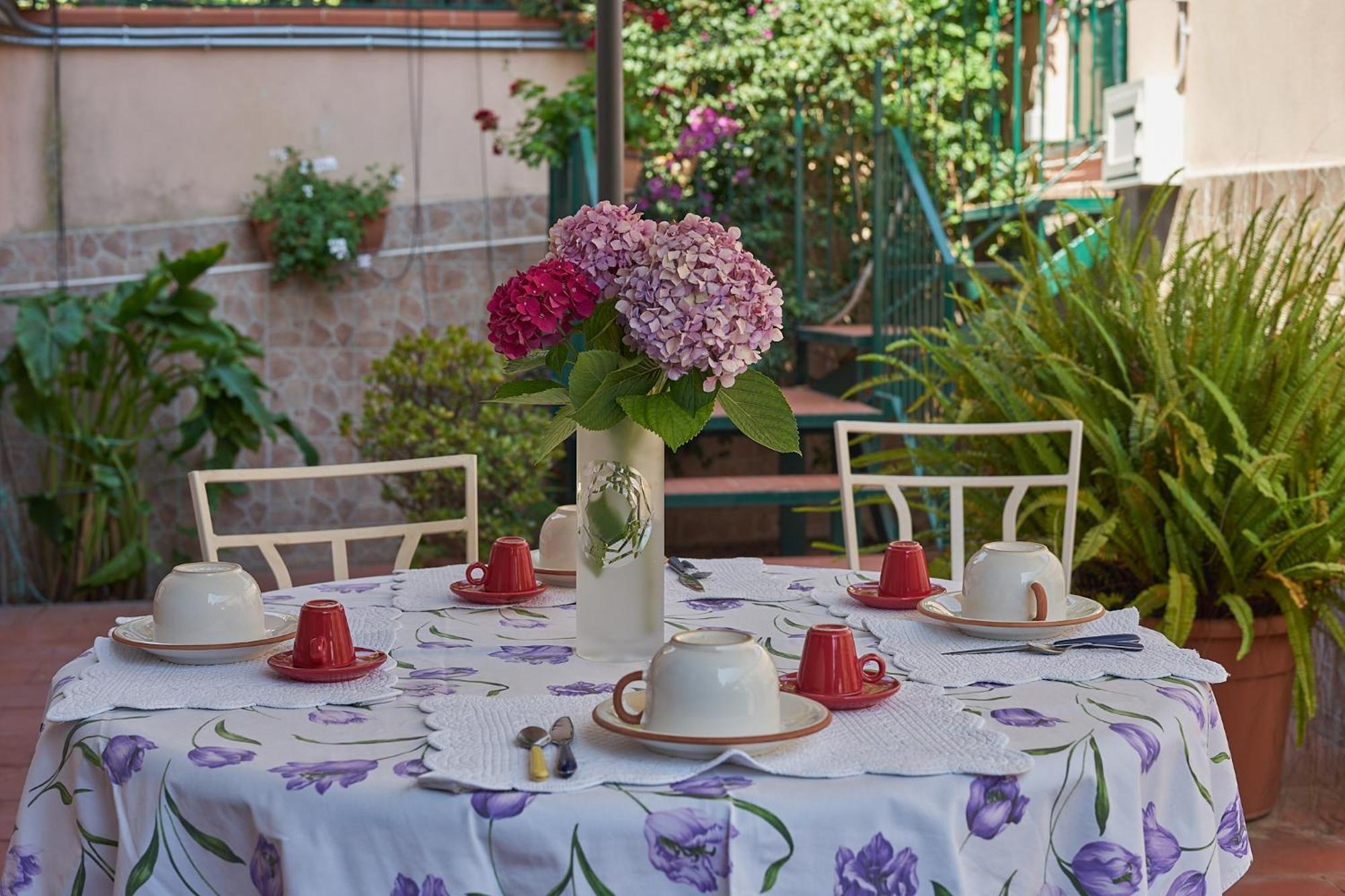 Casa Vacanze Il Gatto Rosso Trecase ภายนอก รูปภาพ