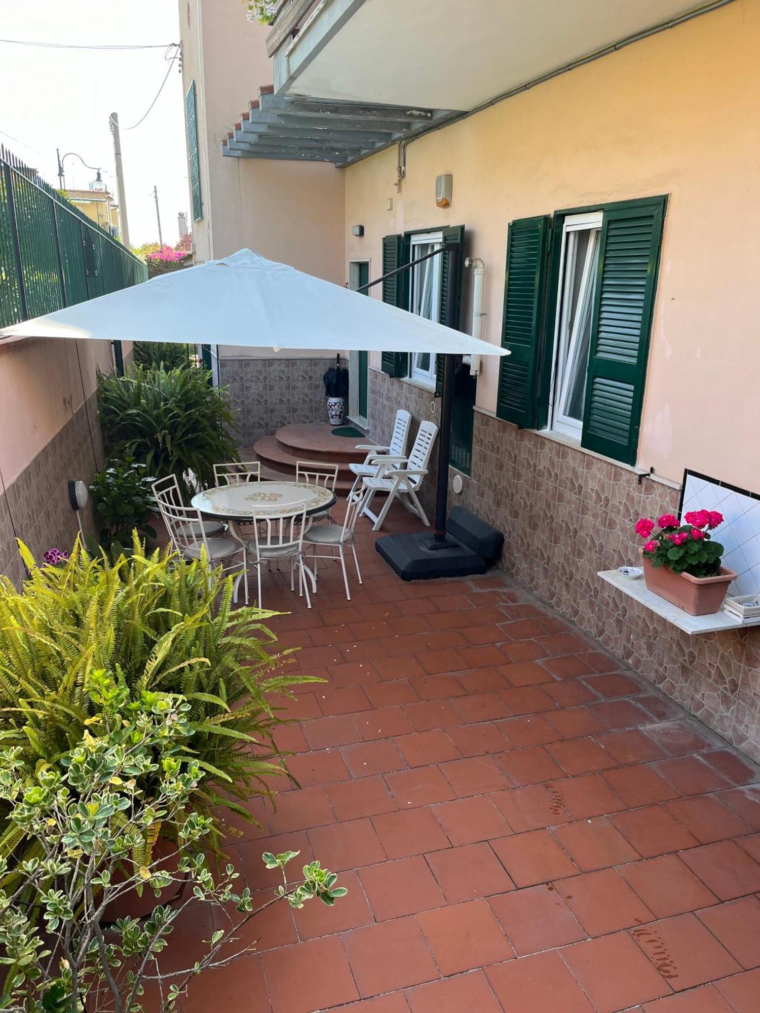 Casa Vacanze Il Gatto Rosso Trecase ภายนอก รูปภาพ
