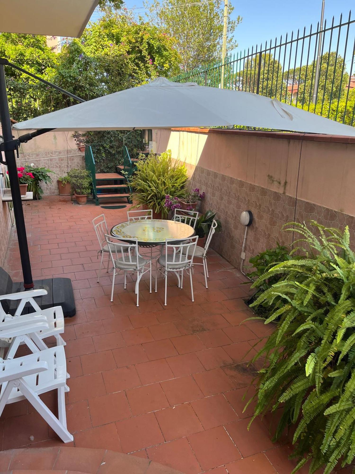 Casa Vacanze Il Gatto Rosso Trecase ภายนอก รูปภาพ